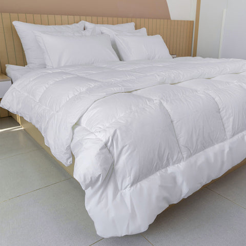 لحاف فندقي مقاس كوين  | 2 مخدة فندقية