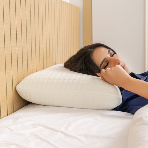 مخدة ميموري فوم طبية مسطحة